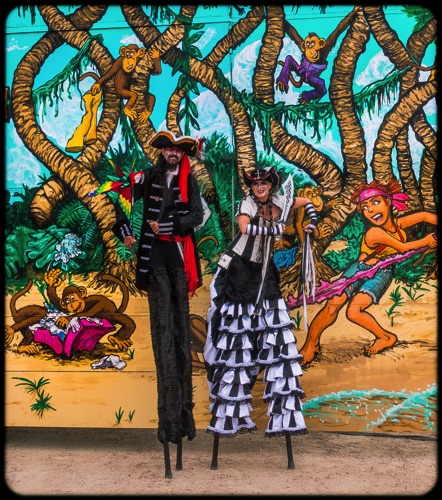 Pirates Monkeying Around Pirates Monkeying Around